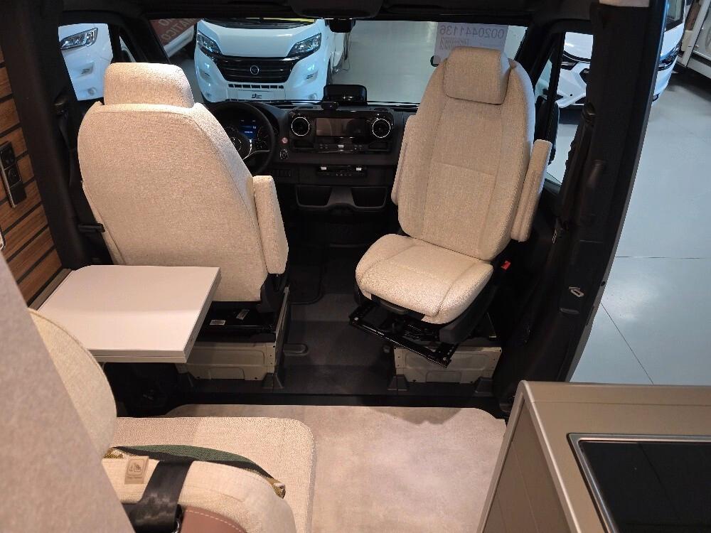 CAMPER VAN HYMER GRAND CANYON S
