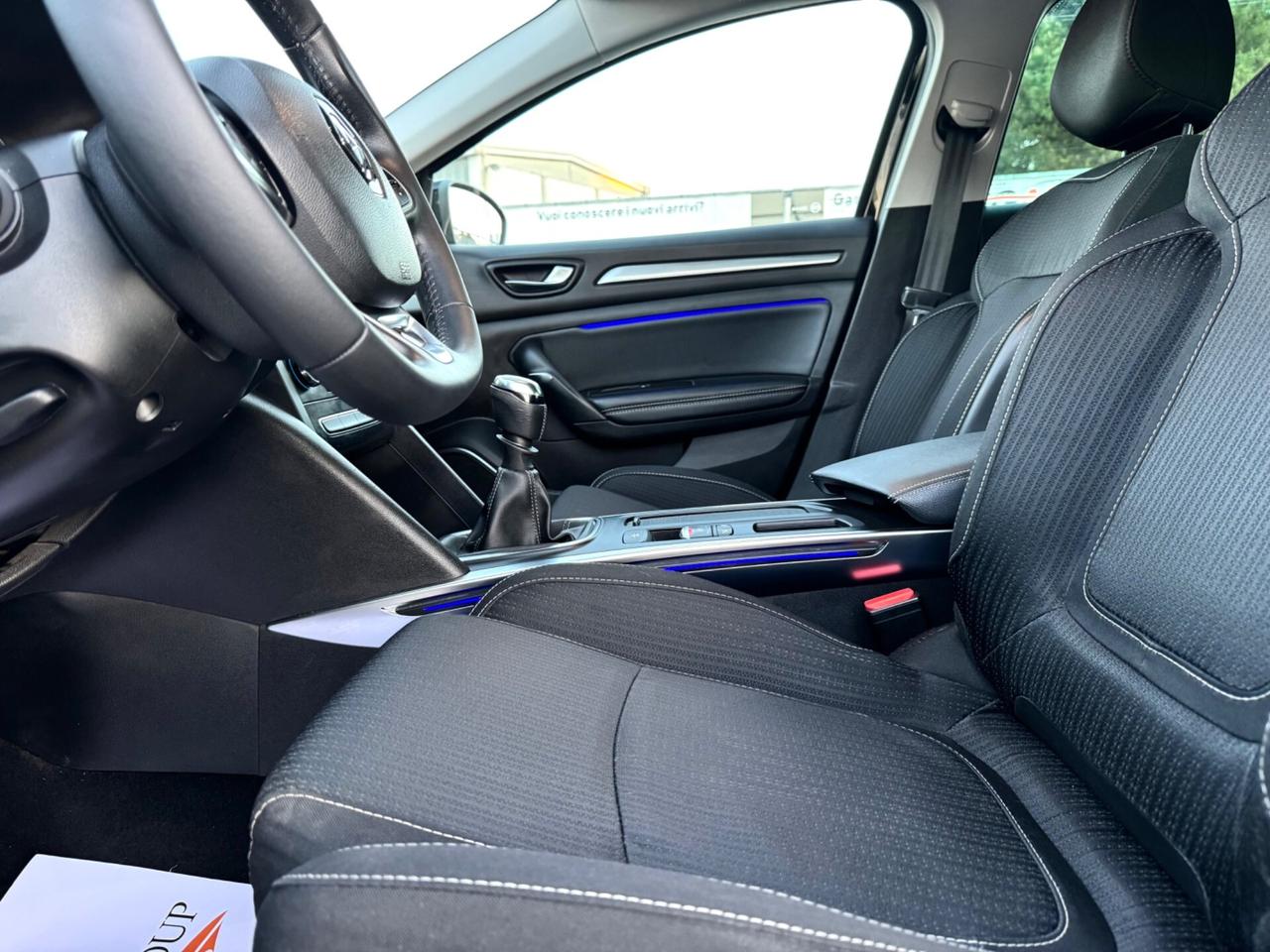RENAULT MEGANE 1.5 Dci Intens - Led ambient Navi