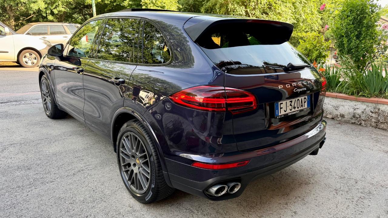 Porsche Cayenne 3.0 Diesel Platinum Edition
