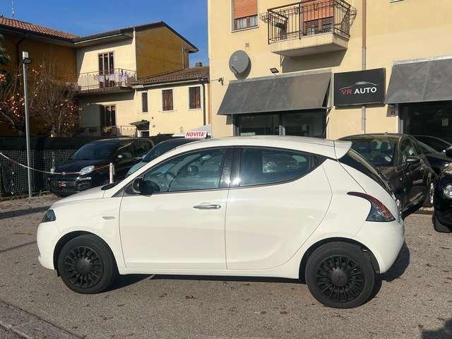 Lancia Ypsilon GPL 1.2 Silver 69cv NEOPATENTATI