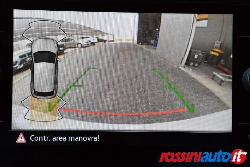 VOLKSWAGEN T-ROC 1.5 TSI 150 CV DSG STYLE + TETTO PANORAMA + RETROC