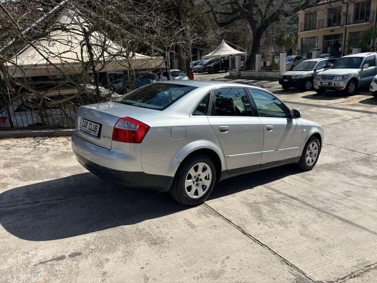 Audi A4 1.9 TDI 130 cv Berlina