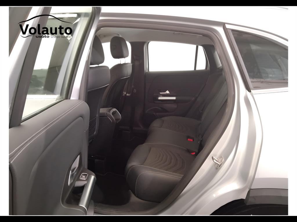 Mercedes-Benz GLA-H247 2023 - GLA 180 d Progressive Advanced auto
