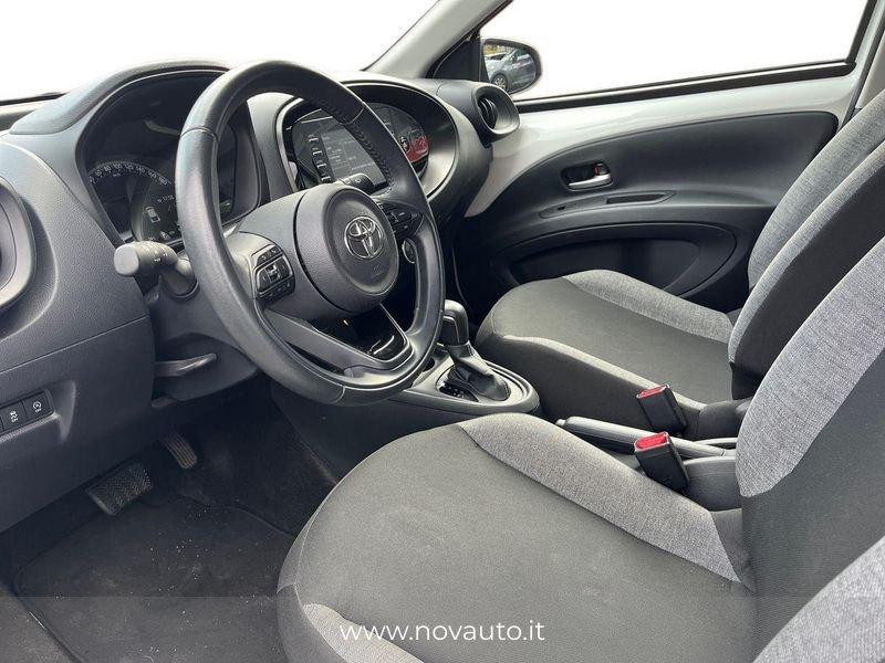 Toyota Aygo X 1.0B (72 CV) Active S-CVT