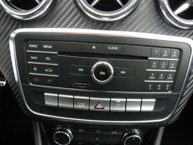 MERCEDES-BENZ A 180 d Premium