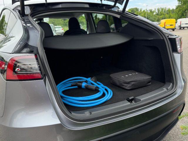 TESLA Model Y PERFORMANCE AWD DUAL MOTOR *AUTOPILOT AVANZATO*