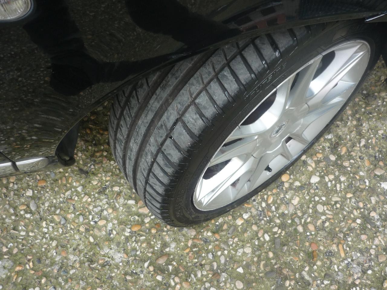 Lancia Ypsilon 1.4 16V Oro Giallo