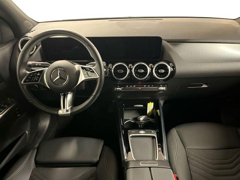 Mercedes-Benz GLA 180 d Automatic Business Extra