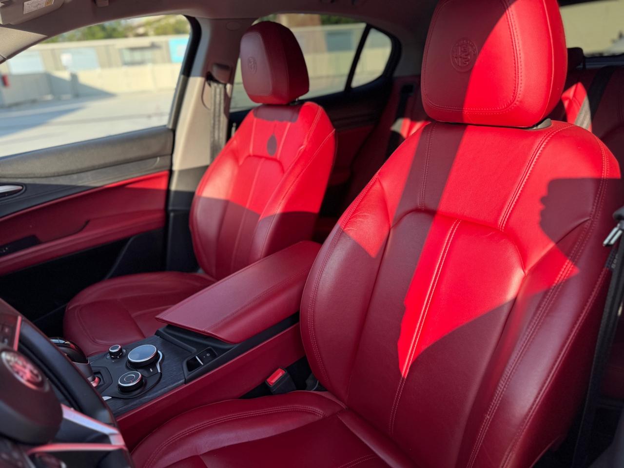 Alfa Romeo Stelvio 2.2 Turbodiesel 210 CV AT8 Q4 B-Tech