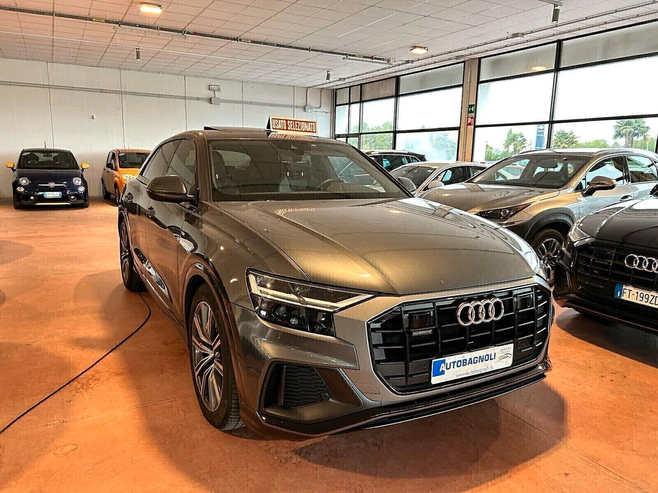 Audi Q8 SPORT 50 TDI quattro tiptronic S LINE 61000 KM TETTO