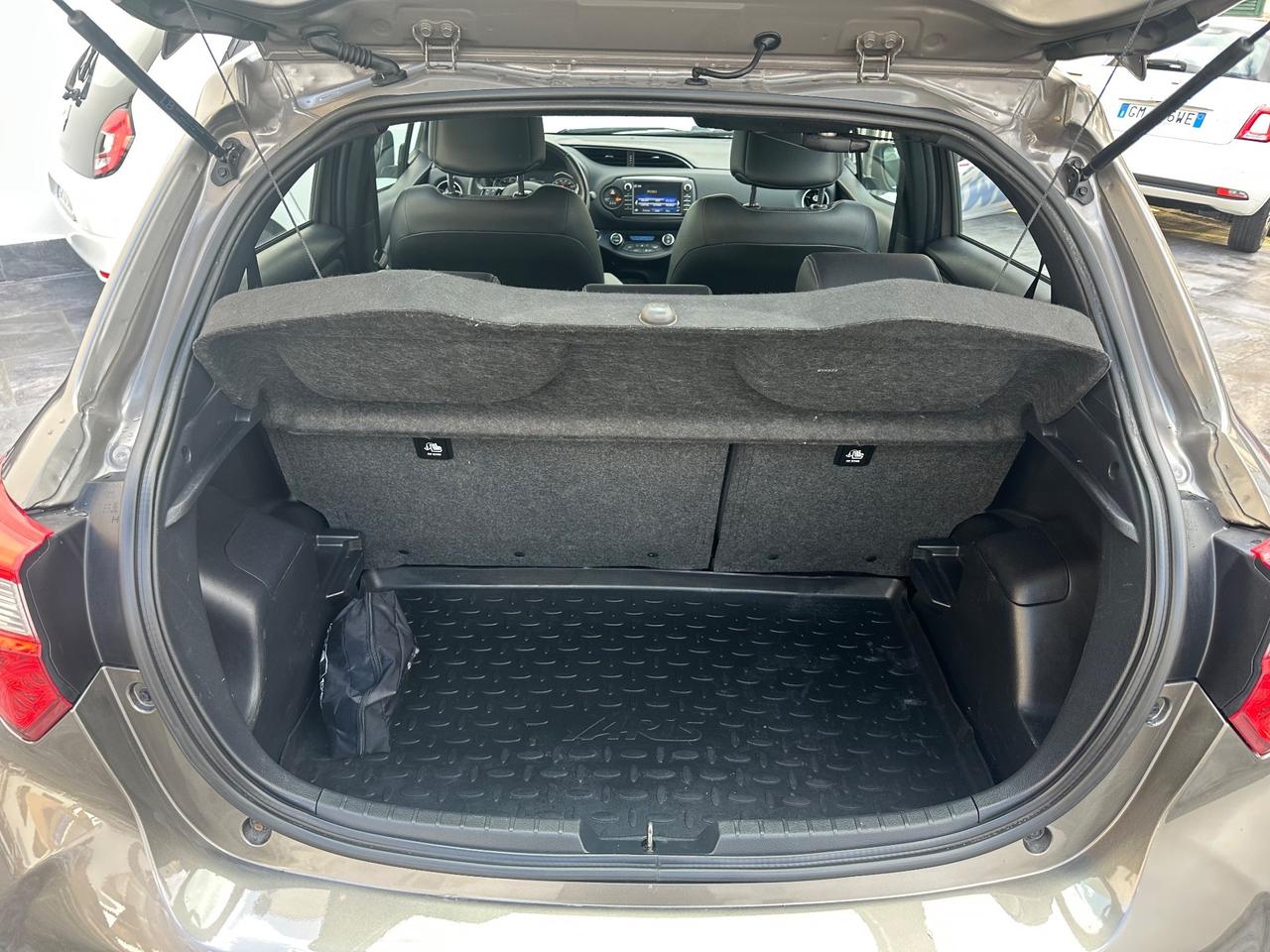 Toyota Yaris 1.0 5 porte Lounge