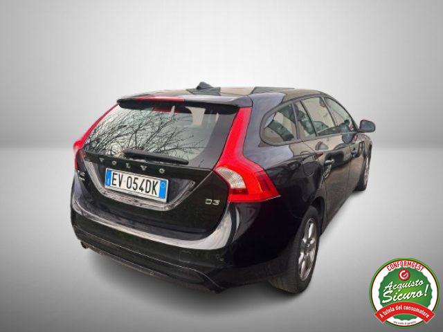 VOLVO V60 D3 Geartronic Momentum Automatica Navi