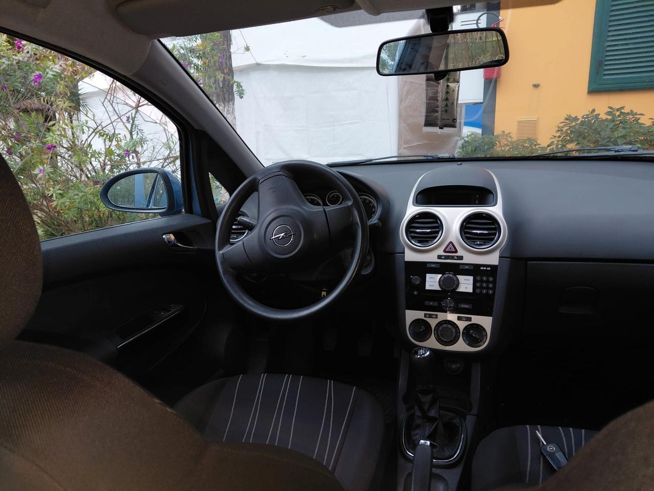 Opel Corsa 1.2 5 porte Enjoy