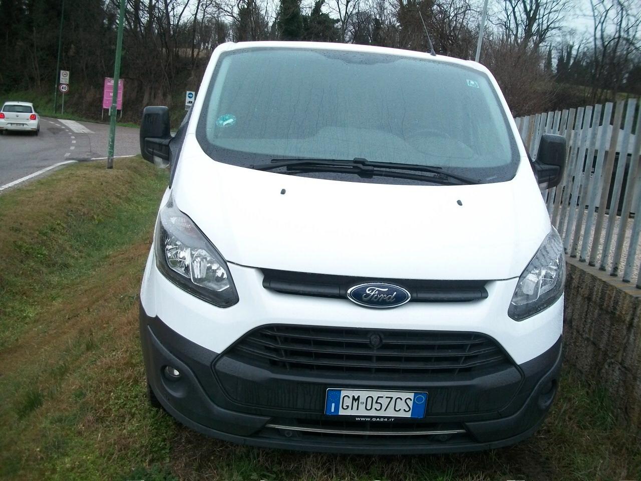 Ford TRANSIT CUSTON IMMAT 8/3/2018 CC 1995 TD N 06 MARCE PORTATA Q 11/25 EURO 06 B KM 181300 GARANZIA UN ANNO