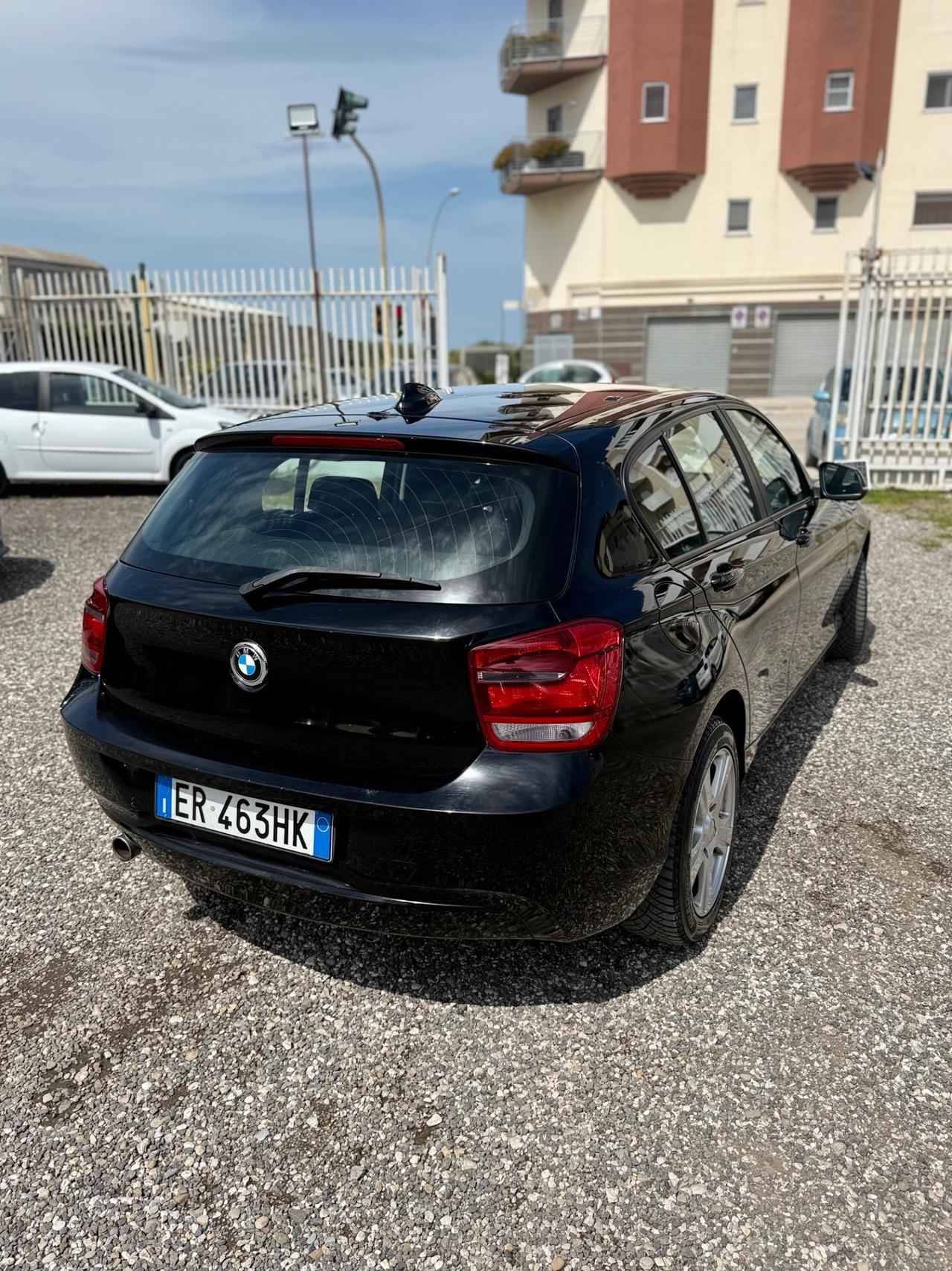 Bmw 116 116d 5p. Efficient Dynamics Urban