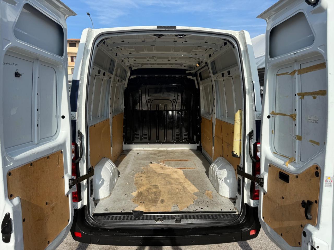 Renault Master 2.3 dci 135cv TA/PN a/c