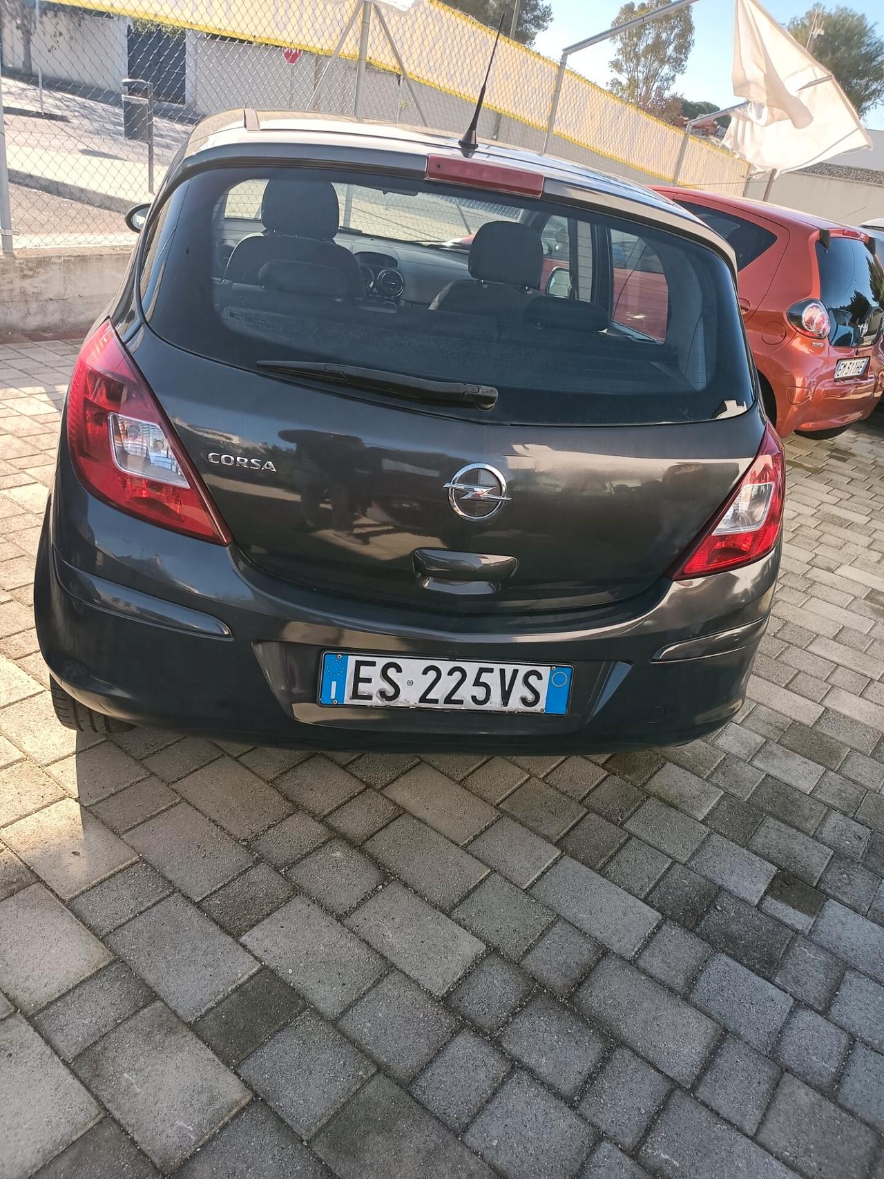 Opel Corsa 1.2 85CV 5 porte GPL-TECH Elective