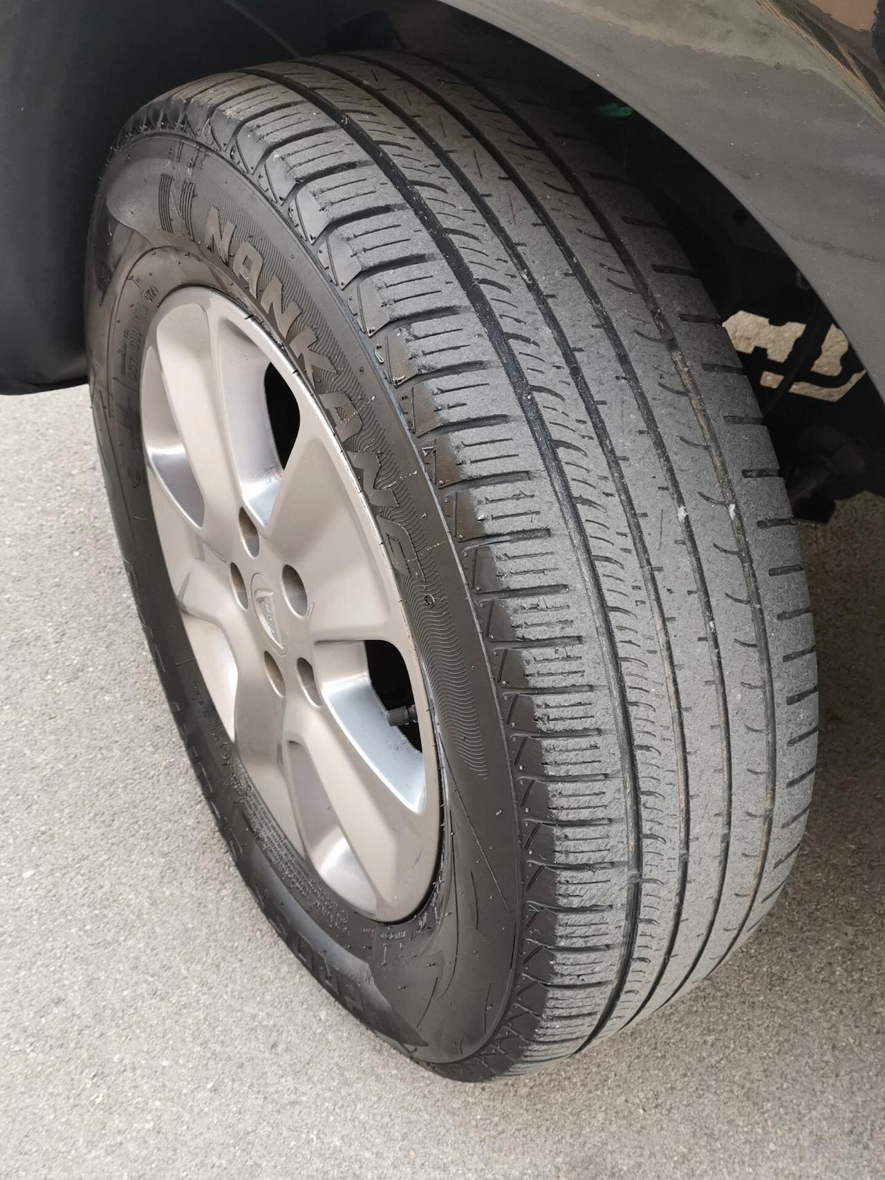 Dacia Duster 1.5 dCi 110 CV S&S 4x2 Serie Speciale Brave