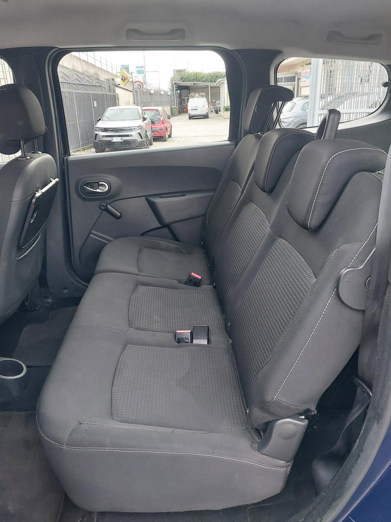 DACIA LODGY 1.6 100CV GPL 7 POSTI 7/2017