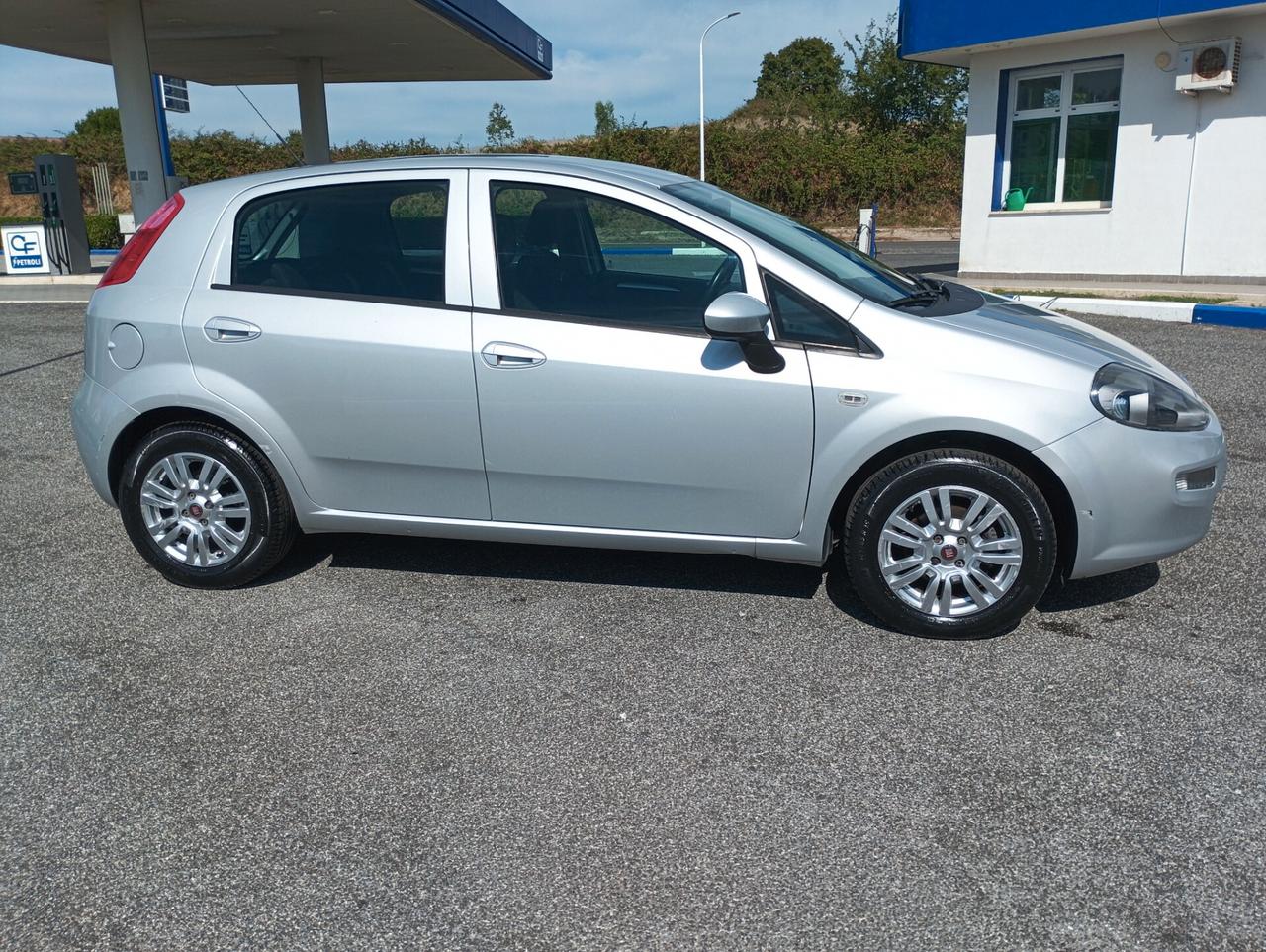 Fiat Punto 1.2 8V 5 porte Lounge UNIPRO'