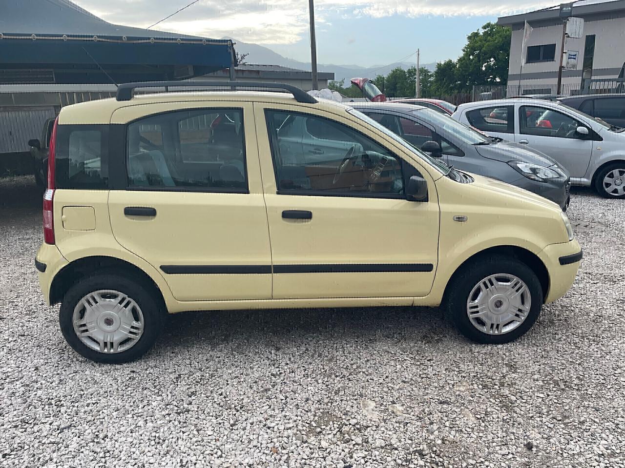 Fiat Panda 1.2 BENZINA E METANO