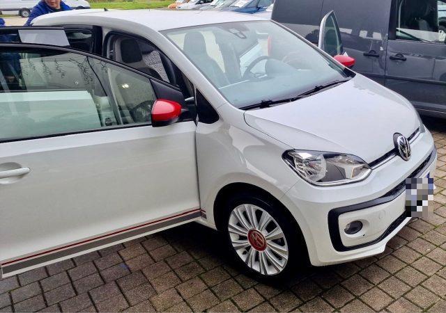 VOLKSWAGEN up! 1.0 75 CV move up! Beats