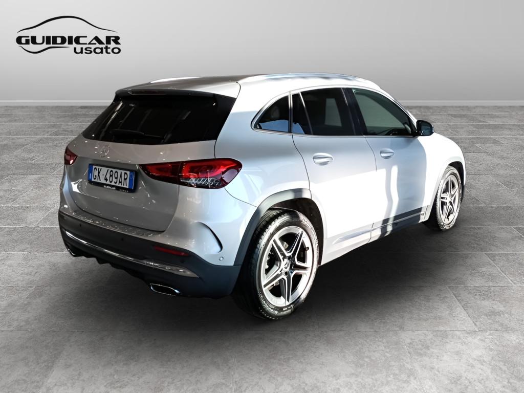 Mercedes-Benz GLA-H247 2020 - GLA 180 d Premium auto