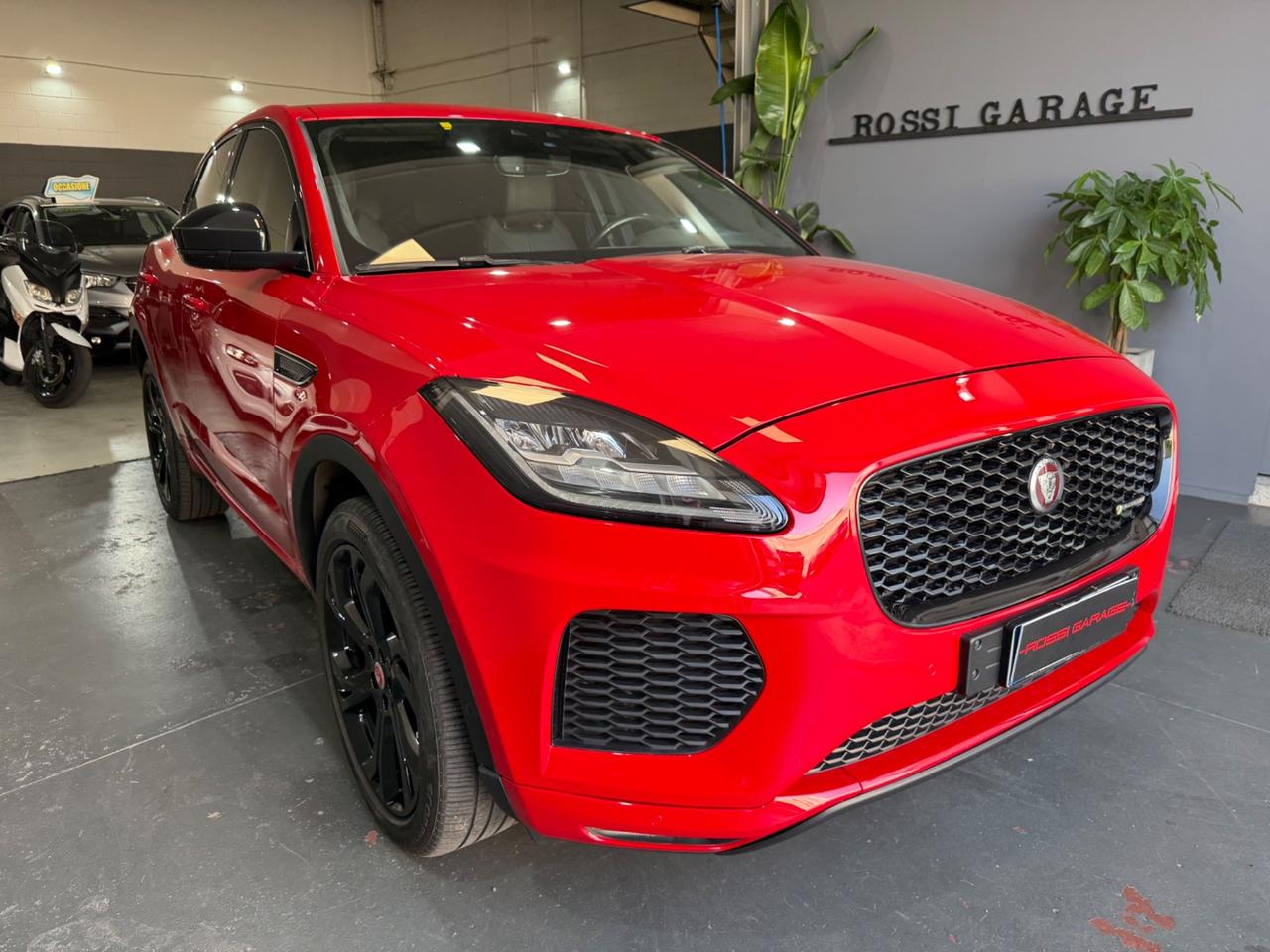 Jaguar E-Pace 2.0D 180 CV AWD AUT. FIRST EDITION
