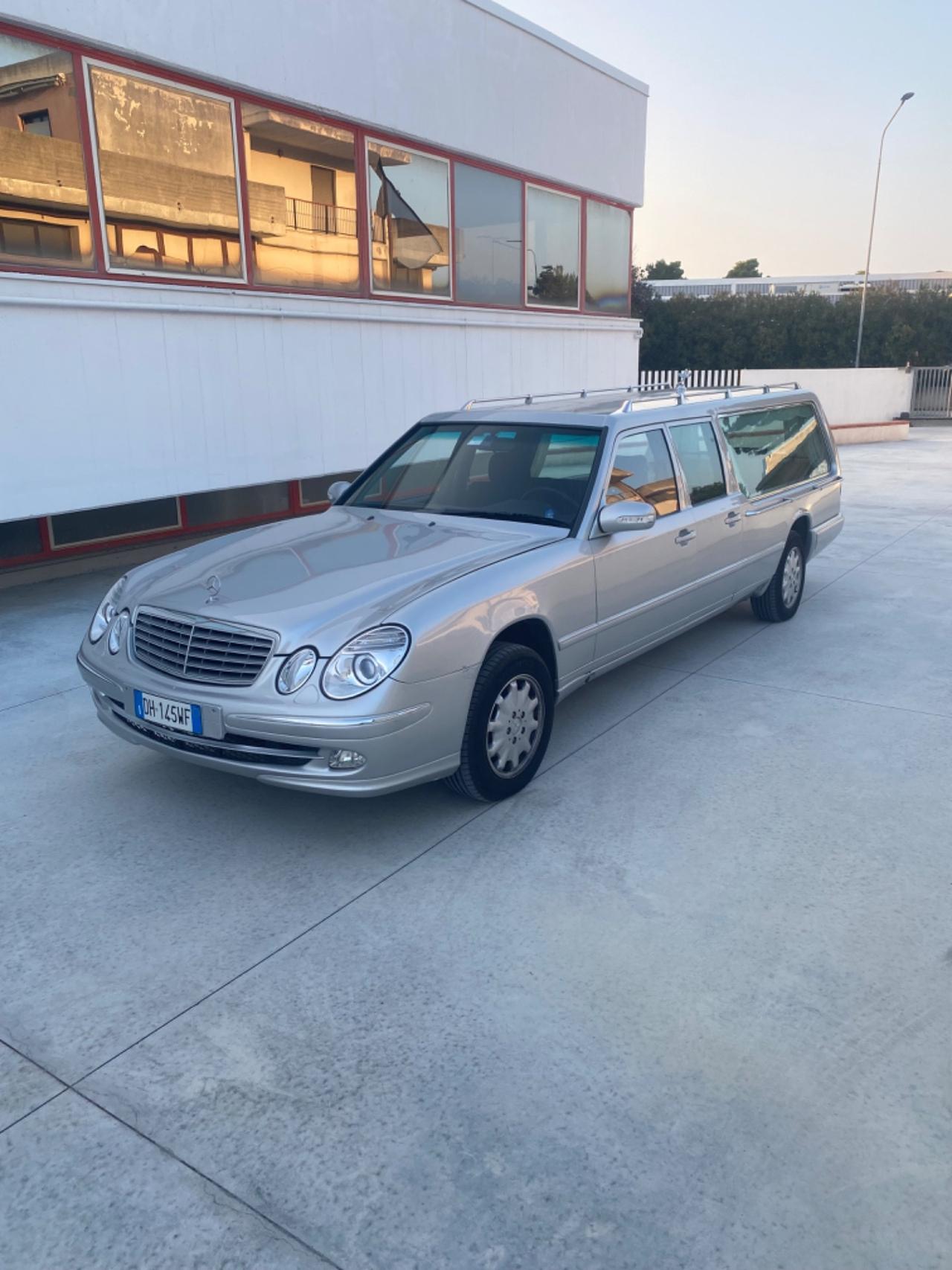 Mercedes allestimento auto funebre carro funebre