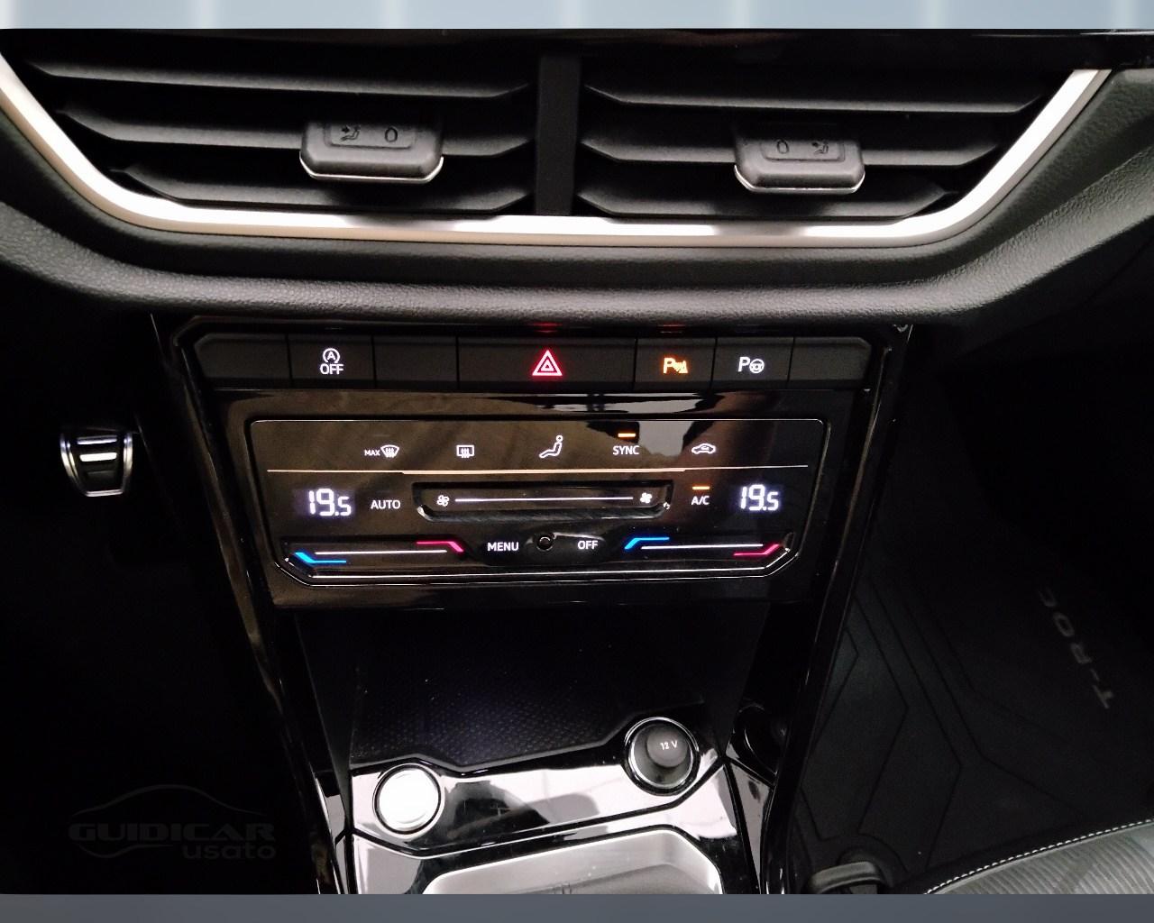 VOLKSWAGEN T-Roc I 2022 - T-Roc 1.0 tsi R-Line 110cv
