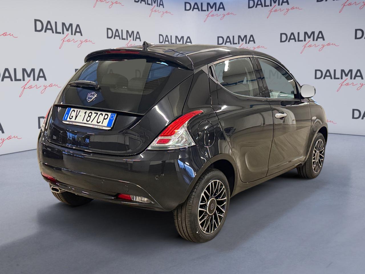 LANCIA Ypsilon III 2021 - Ypsilon 1.0 firefly hybrid Platino s&s 70cv