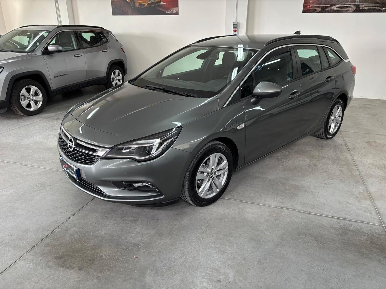 Opel Astra 1.6 CDTi 110CV Sports Tourer Innovation