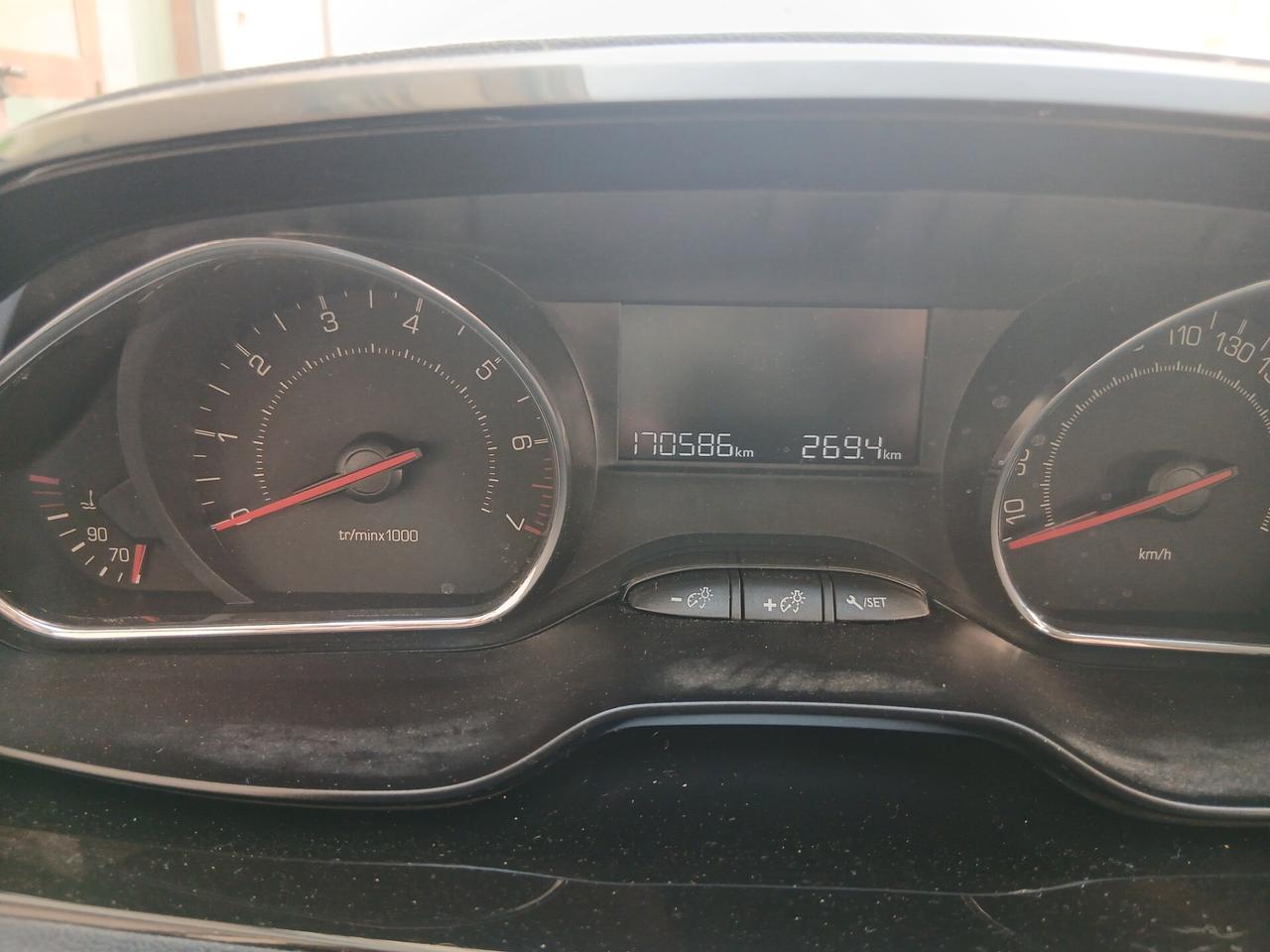Peugeot 208 1.0 VTi 68 CV 5 porte Active