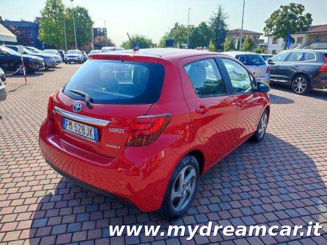 TOYOTA Yaris 1.5 Hybrid 5 porte NEOPATENTATI