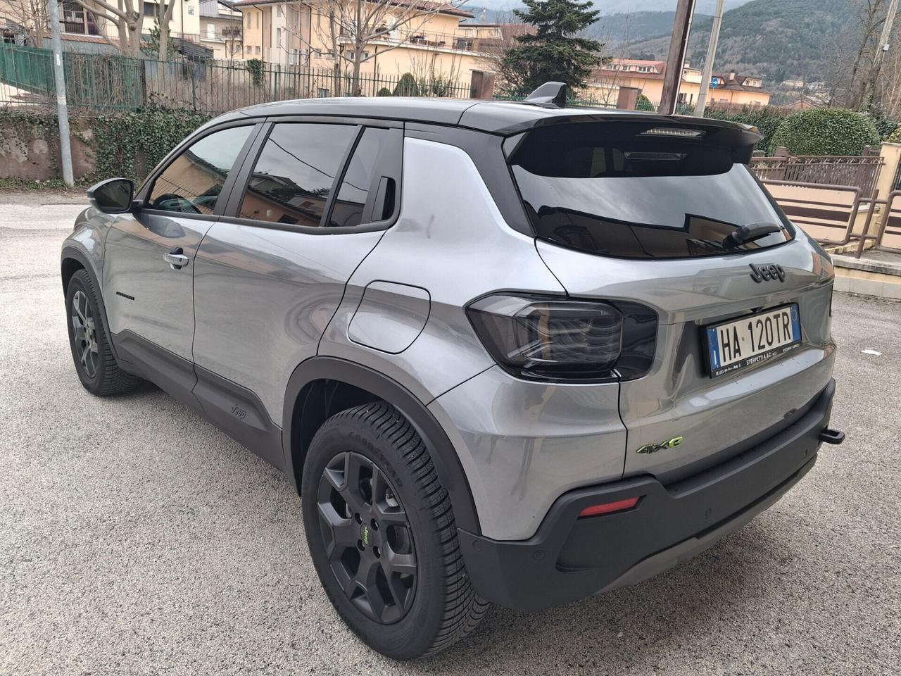 Jeep Avenger 1.2 Turbo 145 CV MHEV 4xe Overland