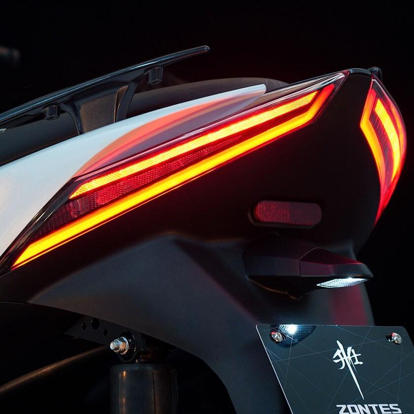 Zontes 368E 2026 NUOVO – 39CV – TFT – Parabrezza Elettrico – A2 – Tmax / X-ADV alternativa – Roma