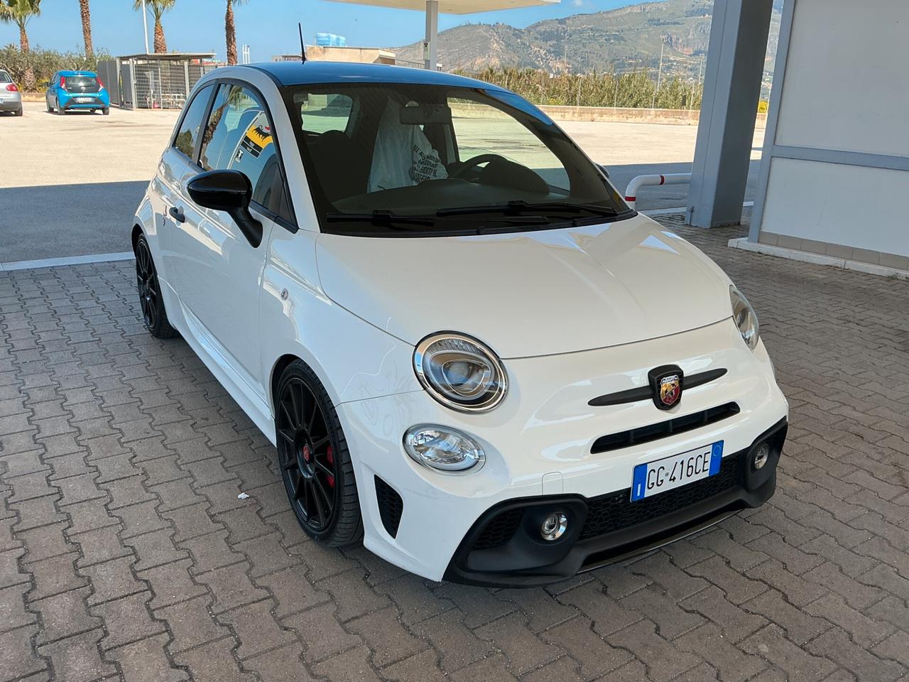 Abarth 595 1.4 Turbo T-Jet 180 CV Esseesse