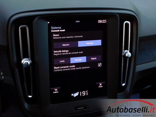 VOLVO XC40 T2 Essential