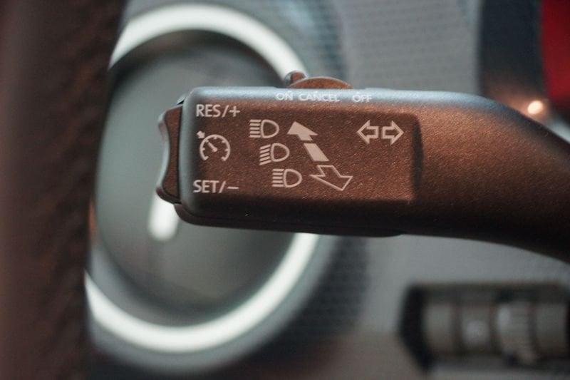 Volkswagen up! 1.0 48kW EVO move up! BMT