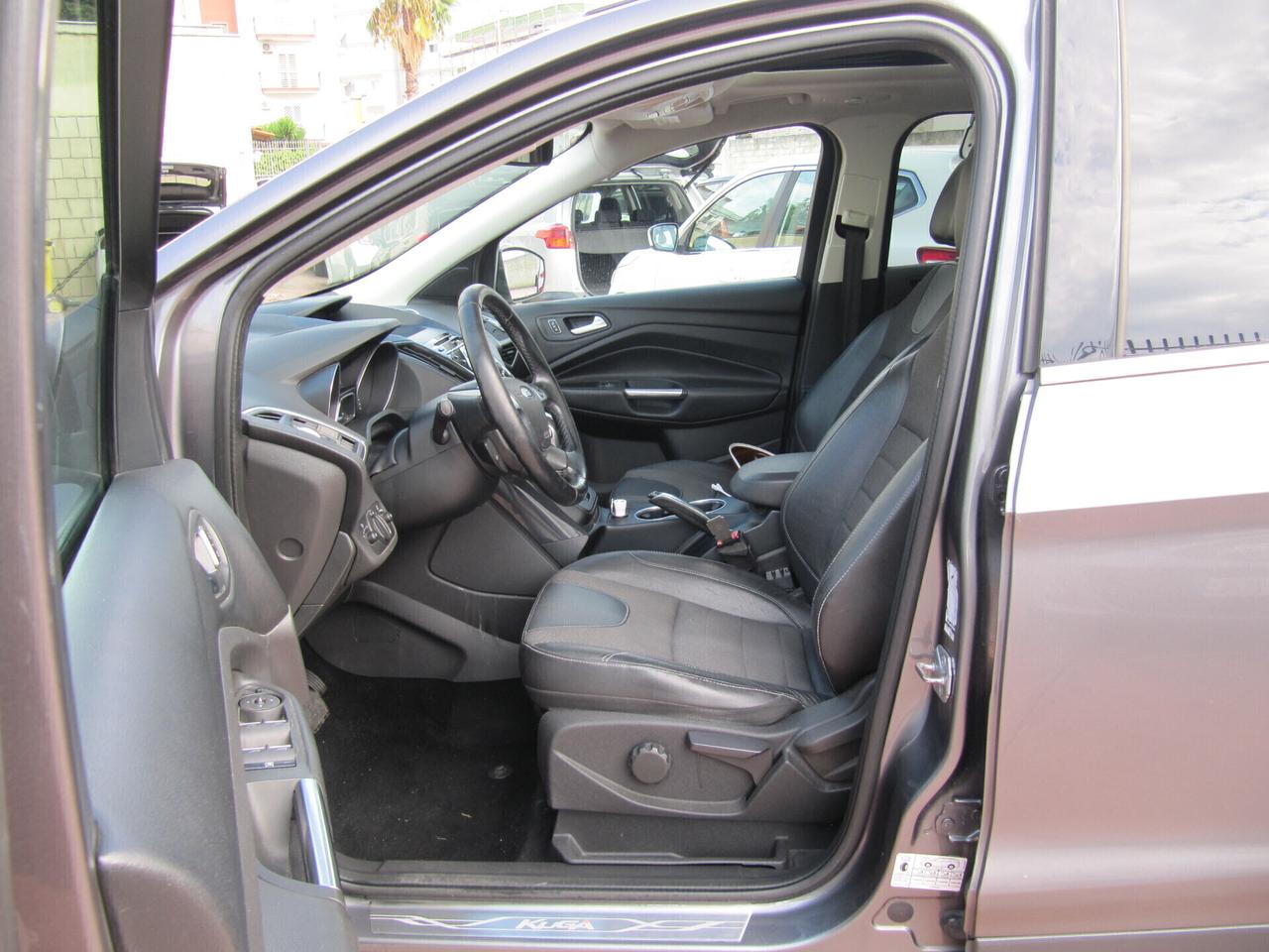 Ford Kuga 2.0 TDCI 140 CV 4WD - AUTOMATICO+TETTO