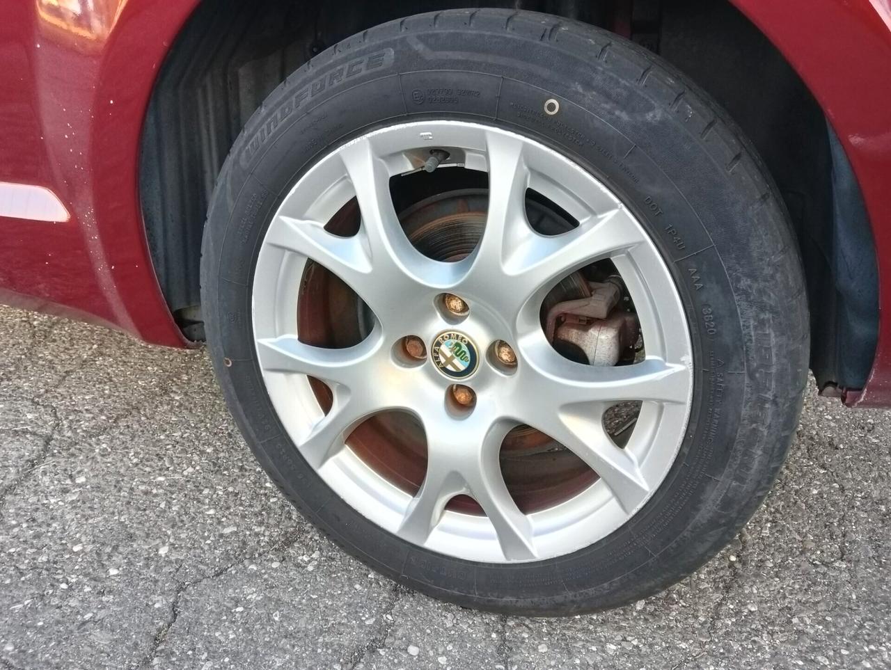 Alfa Romeo MiTo 1.3 JTDm-2 95 CV