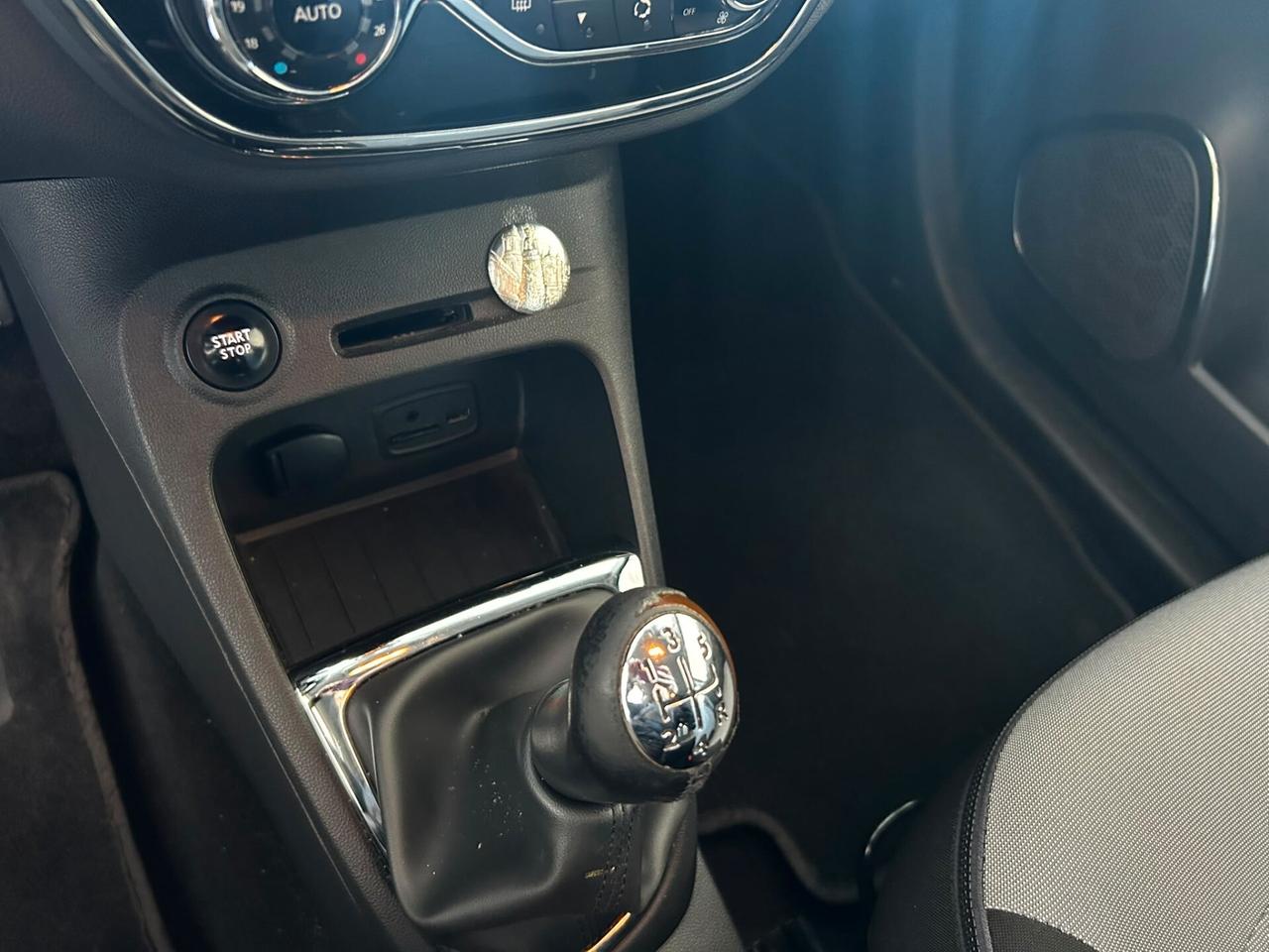 Renault Captur dCi 90 CV x neo 2017