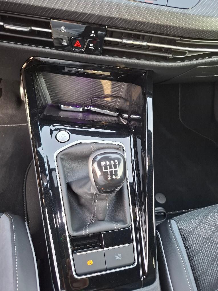 Volkswagen Golf 1.5 TSI EVO ACT R-Line