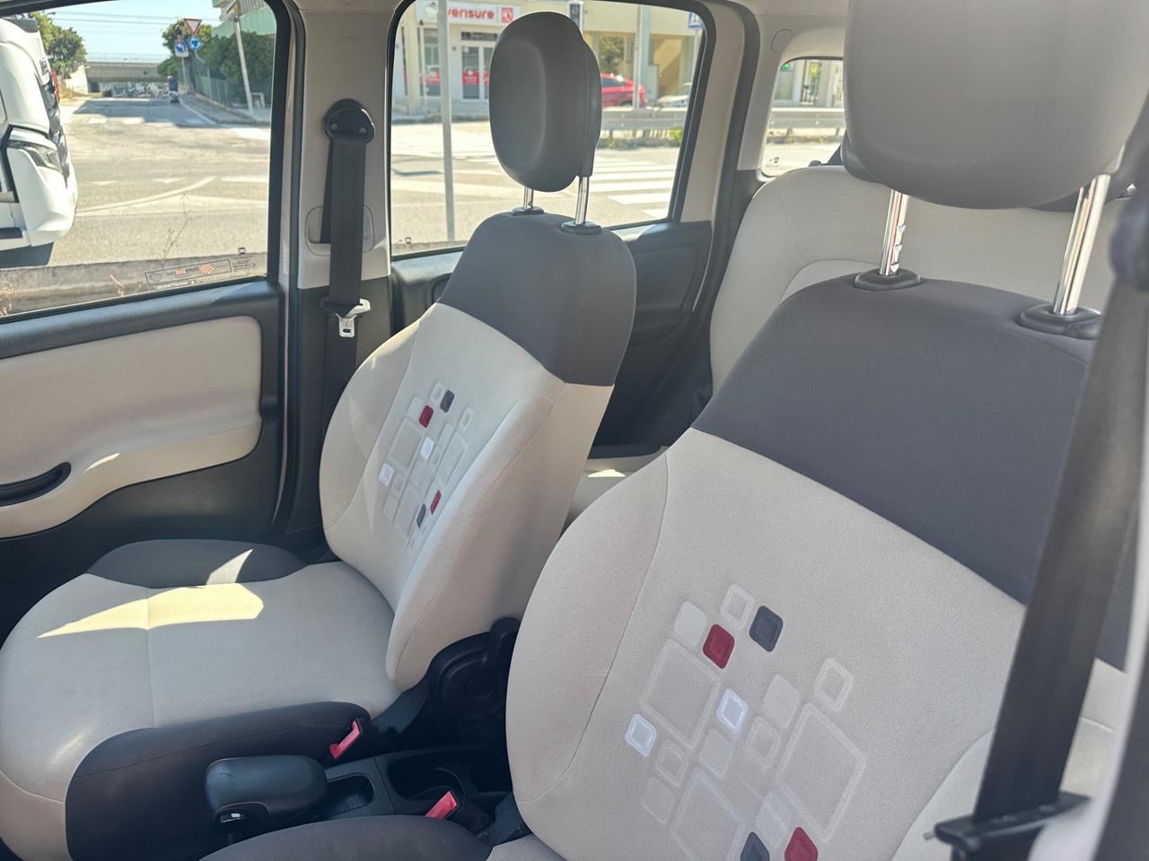 Fiat Panda 0.9 TwinAir Turbo Natural Power Lounge