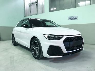 Audi A1 SPB 30 TFSI Identity Black S.Line