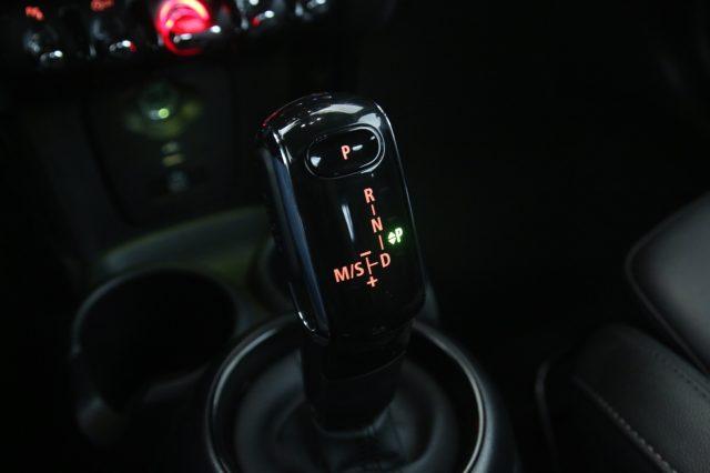 MINI Cabrio 1.5 Cooper Cabrio Premium Plus Package