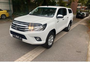 Toyota Hilux 2.4 D-4D 4WD 4 porte Double Cab Lounge