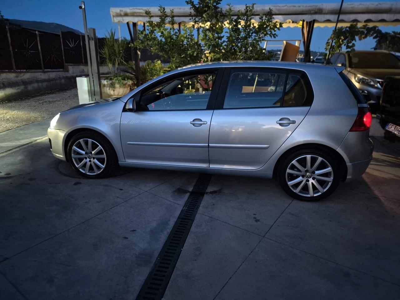 Volkswagen Golf 1.9 TDI DPF 5p. 5m. GT Sport