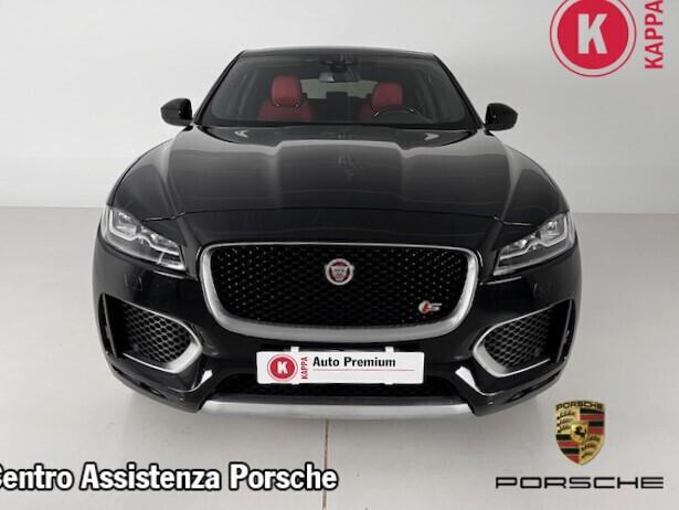 Jaguar F-Pace 3.0 D V6 300 CV AWD aut. S