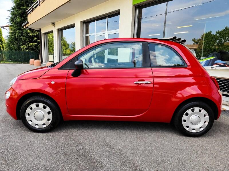 FIAT 500 (2015-2024) 500 C 1.0 Hybrid Red